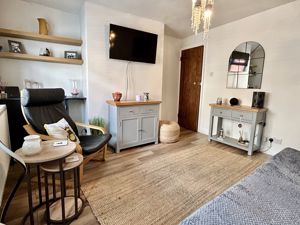 Lounge- click for photo gallery